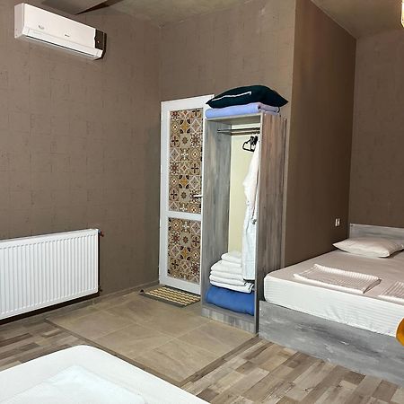 טביליסי Nid Hotel מראה חיצוני תמונה